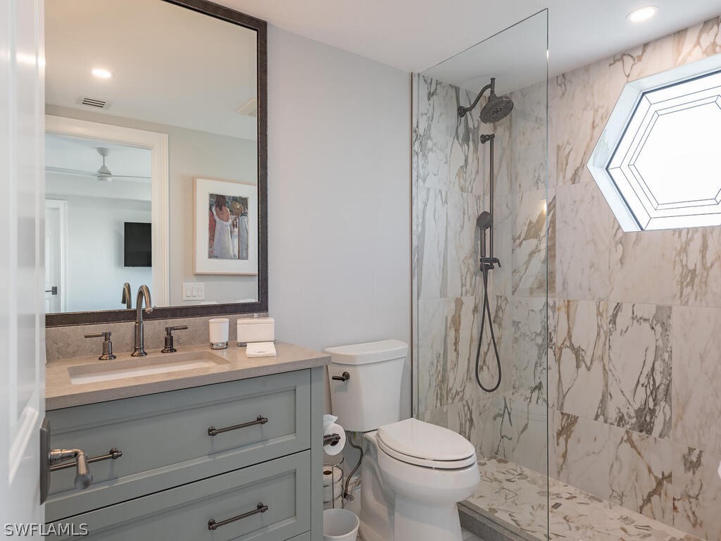 7425 Pelican Bay Boulevard #1706 Naples FL 34108 226008543 image11