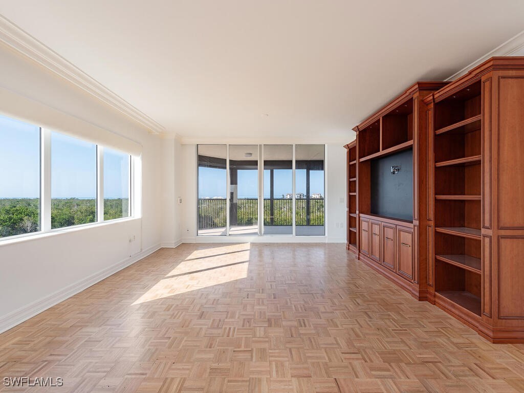 7425 Pelican Bay Boulevard #501 Naples FL 34108 225013485 image4