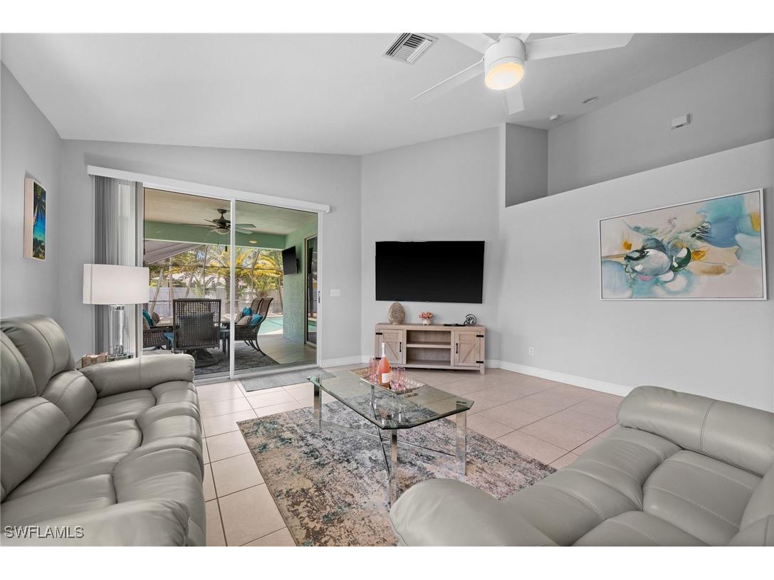 743 98th Avenue N Naples FL 34108 225078603 image21