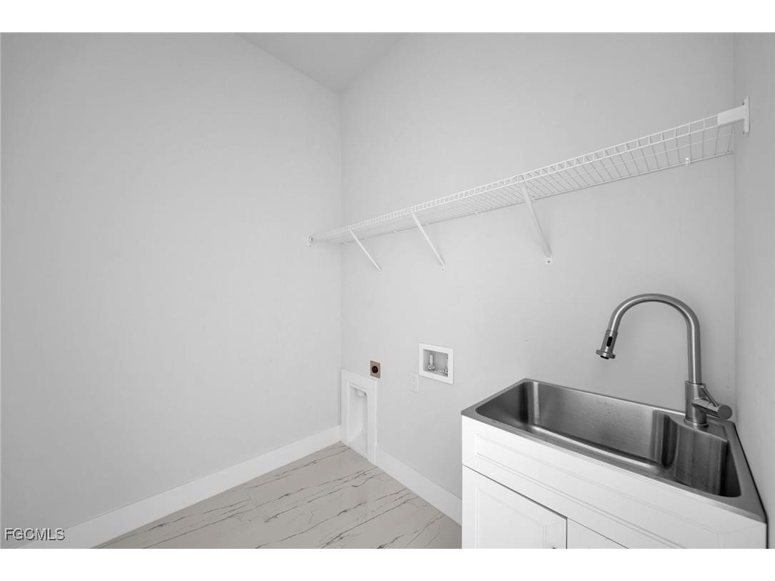 743 Chestnut Street E Lehigh Acres FL 33974 2025021143 image29