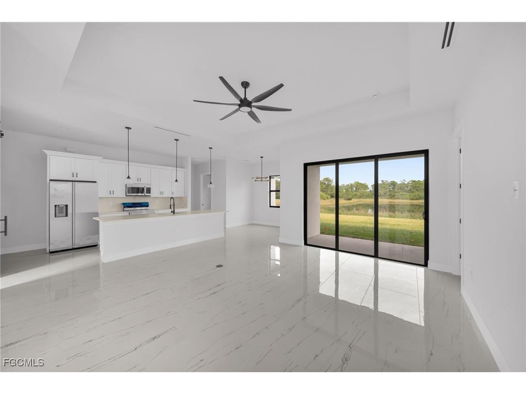 743 Chestnut Street E Lehigh Acres FL 33974 2025021143 image6