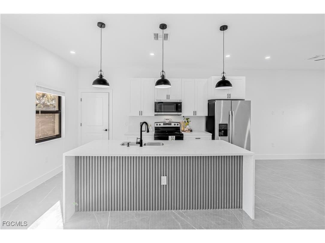 743 Roma Avenue S Lehigh Acres FL 33974 2025020165 image18