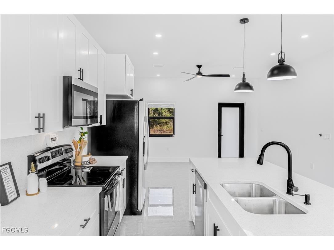 743 Roma Avenue S Lehigh Acres FL 33974 2025020165 image20