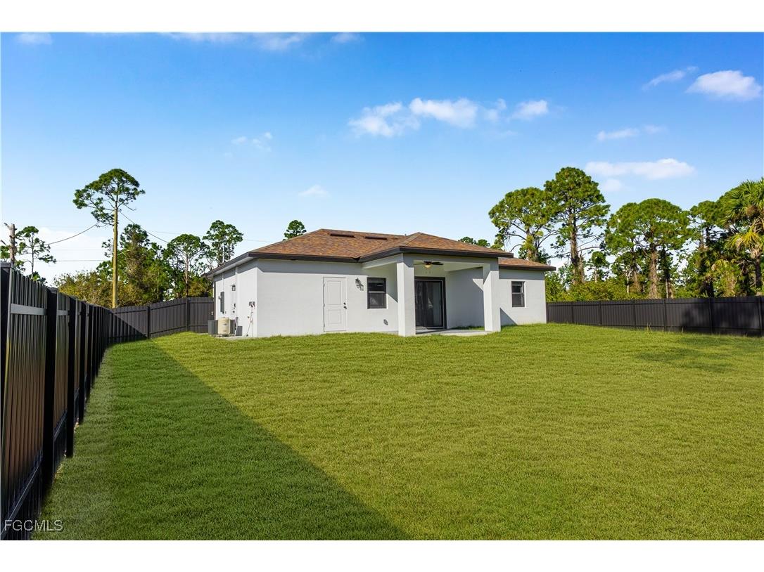 743 Roma Avenue S Lehigh Acres FL 33974 2025020165 image40