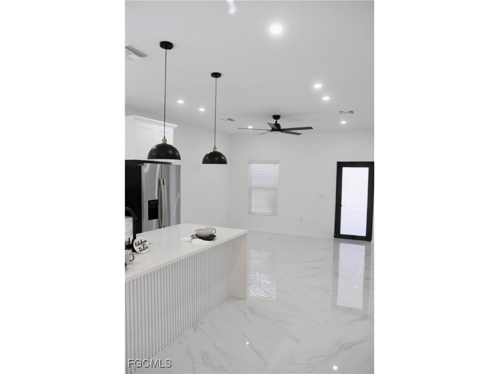 743 Roma Avenue S Lehigh Acres FL 33974 2025020165 image9