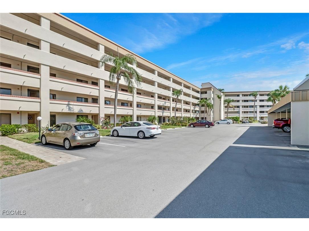 7430 Lake Breeze Drive #206 Fort Myers FL 33907 2025003862 image34
