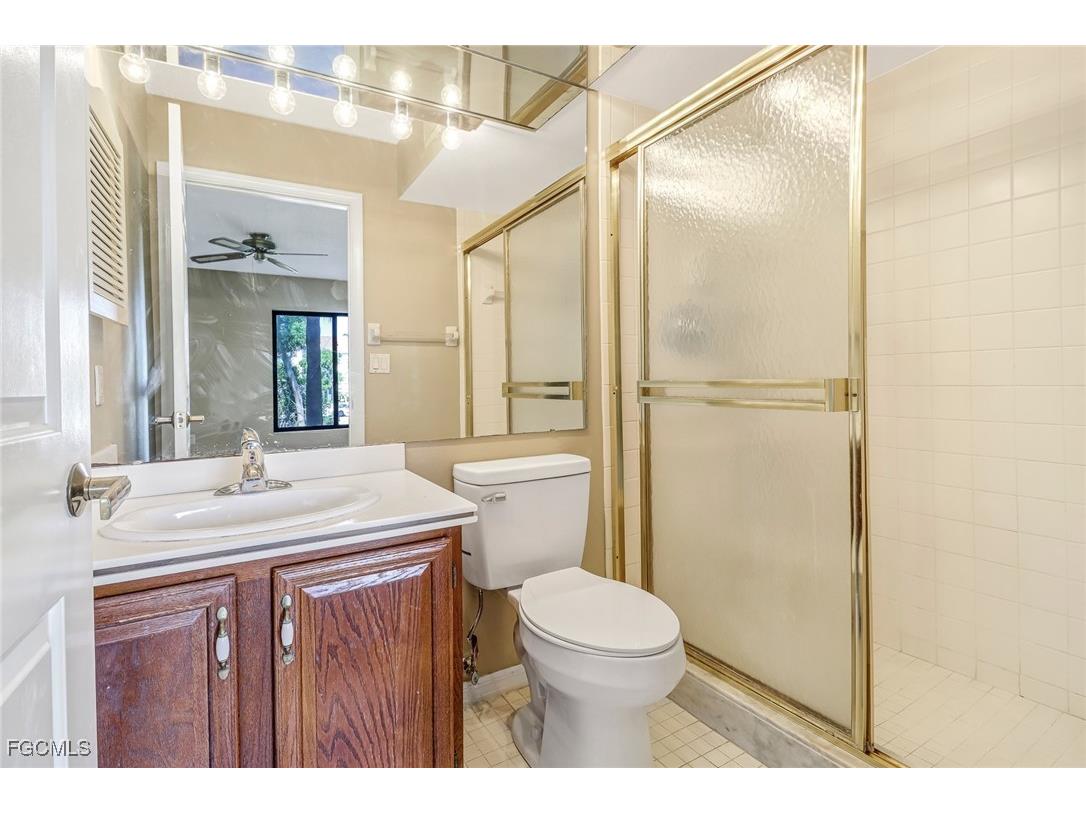 7430 Lake Breeze Drive #206 Fort Myers FL 33907 2025015786 image17