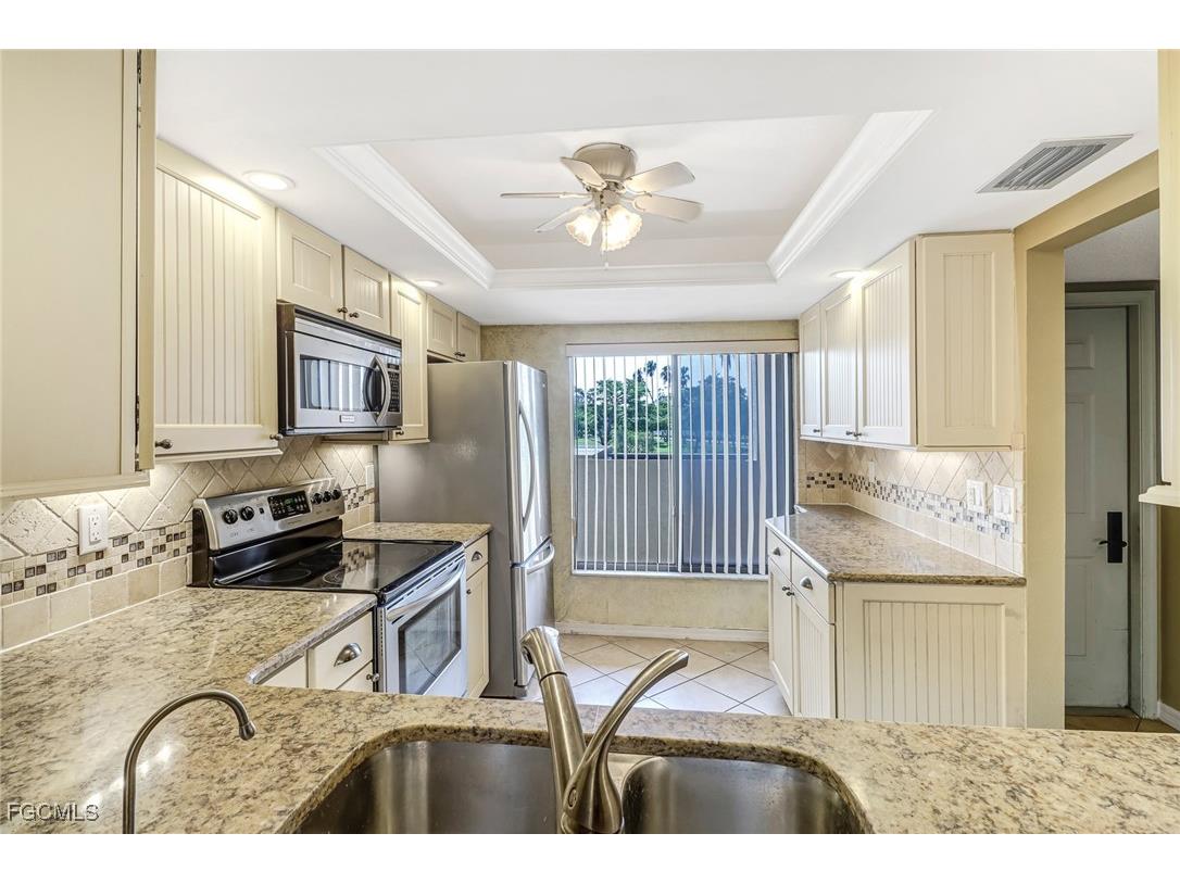7430 Lake Breeze Drive #206 Fort Myers FL 33907 2025015786 image2