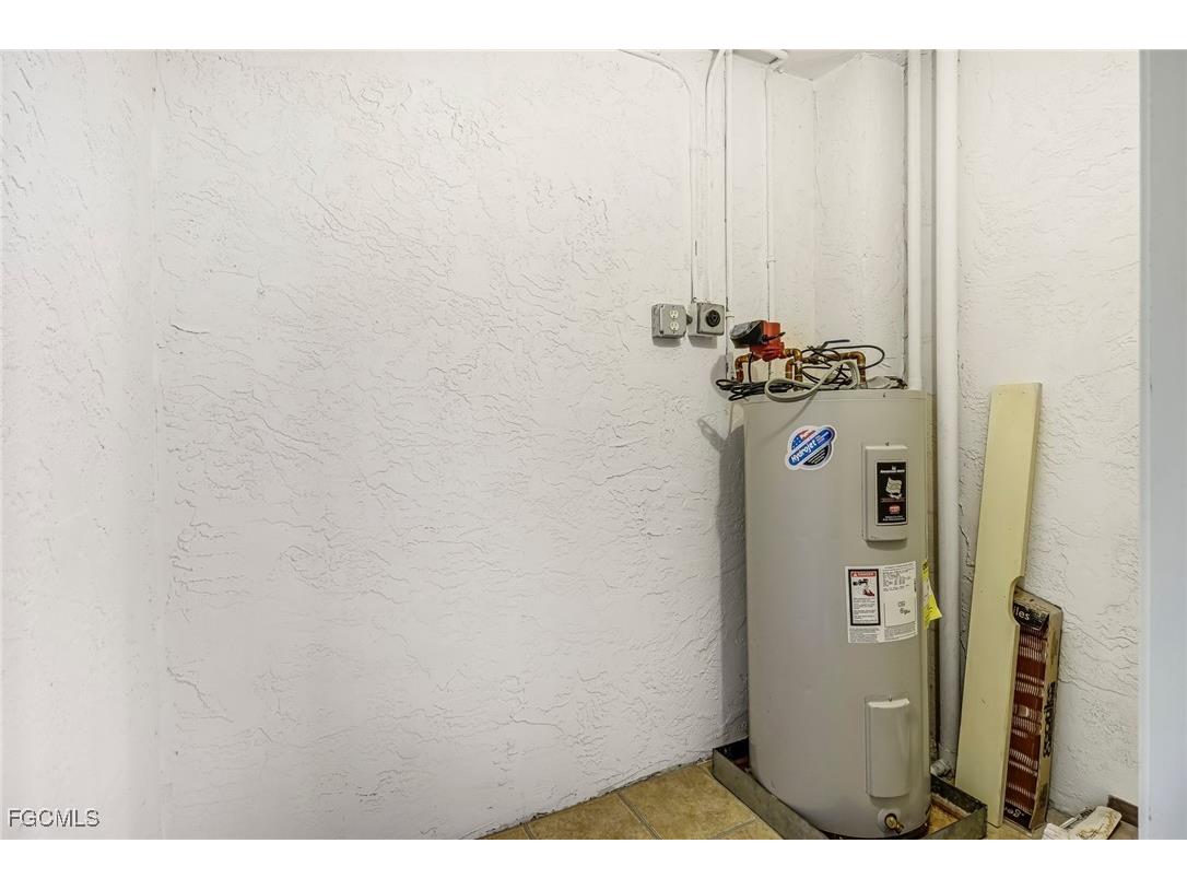 7430 Lake Breeze Drive #206 Fort Myers FL 33907 2025015786 image36