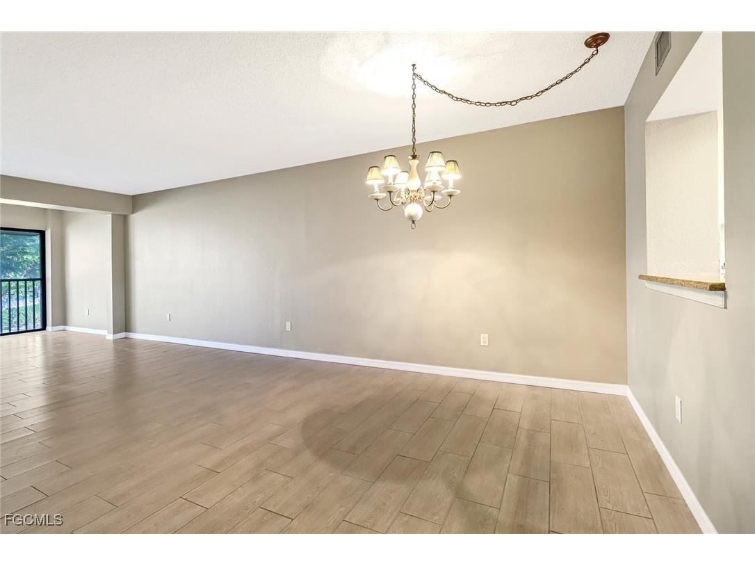 7430 Lake Breeze Drive #206 Fort Myers FL 33907 2025015786 image6
