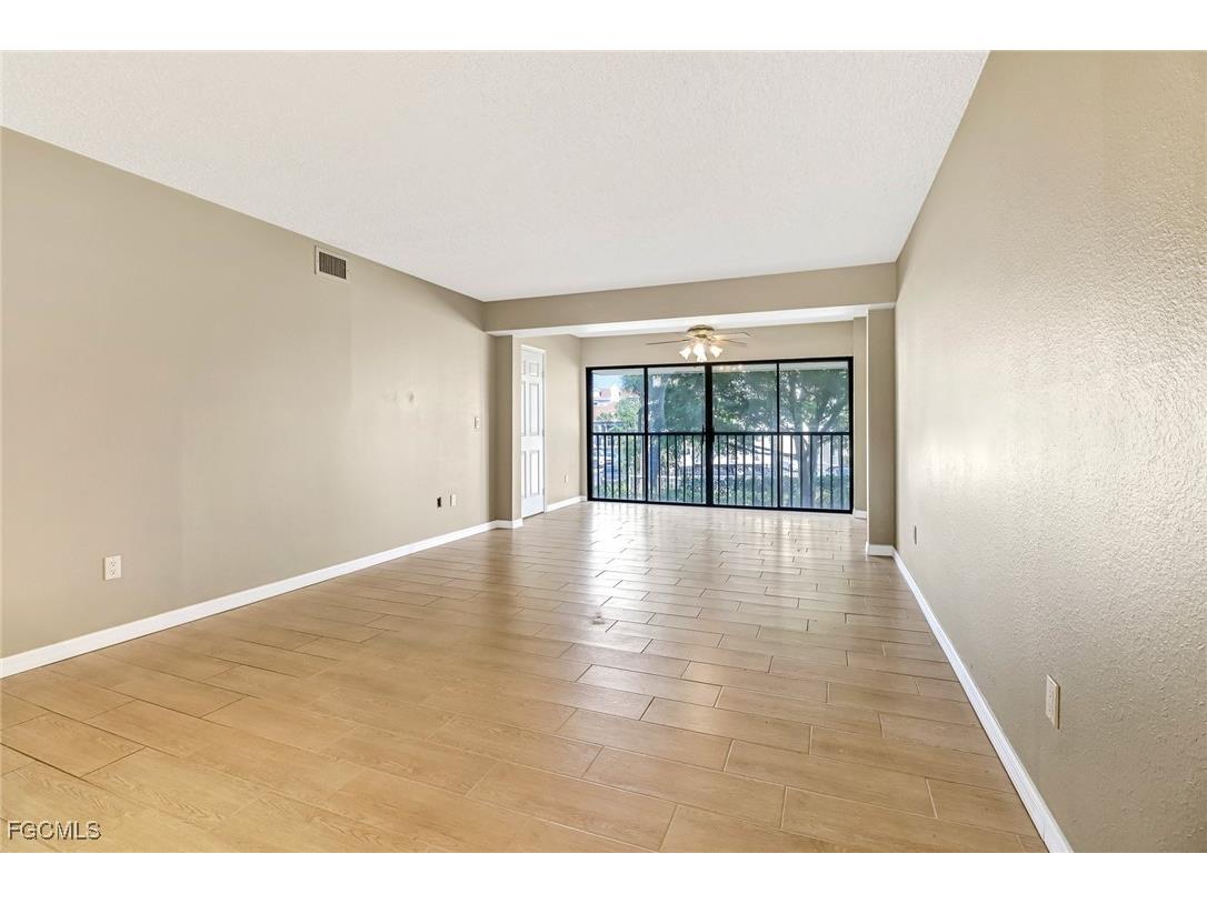 7430 Lake Breeze Drive #206 Fort Myers FL 33907 2025015786 image9