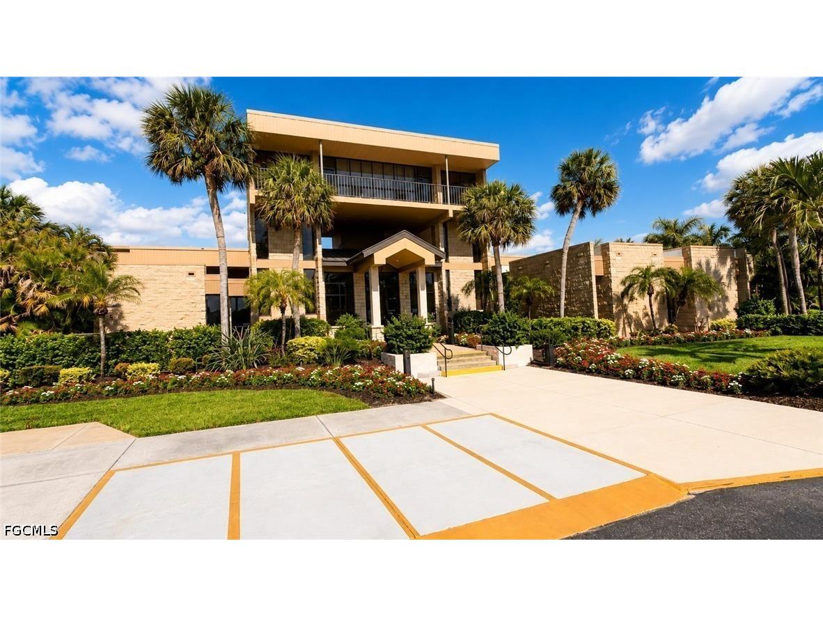 7430 Lake Breeze Drive #311 Fort Myers FL 33907 2026022950 image21
