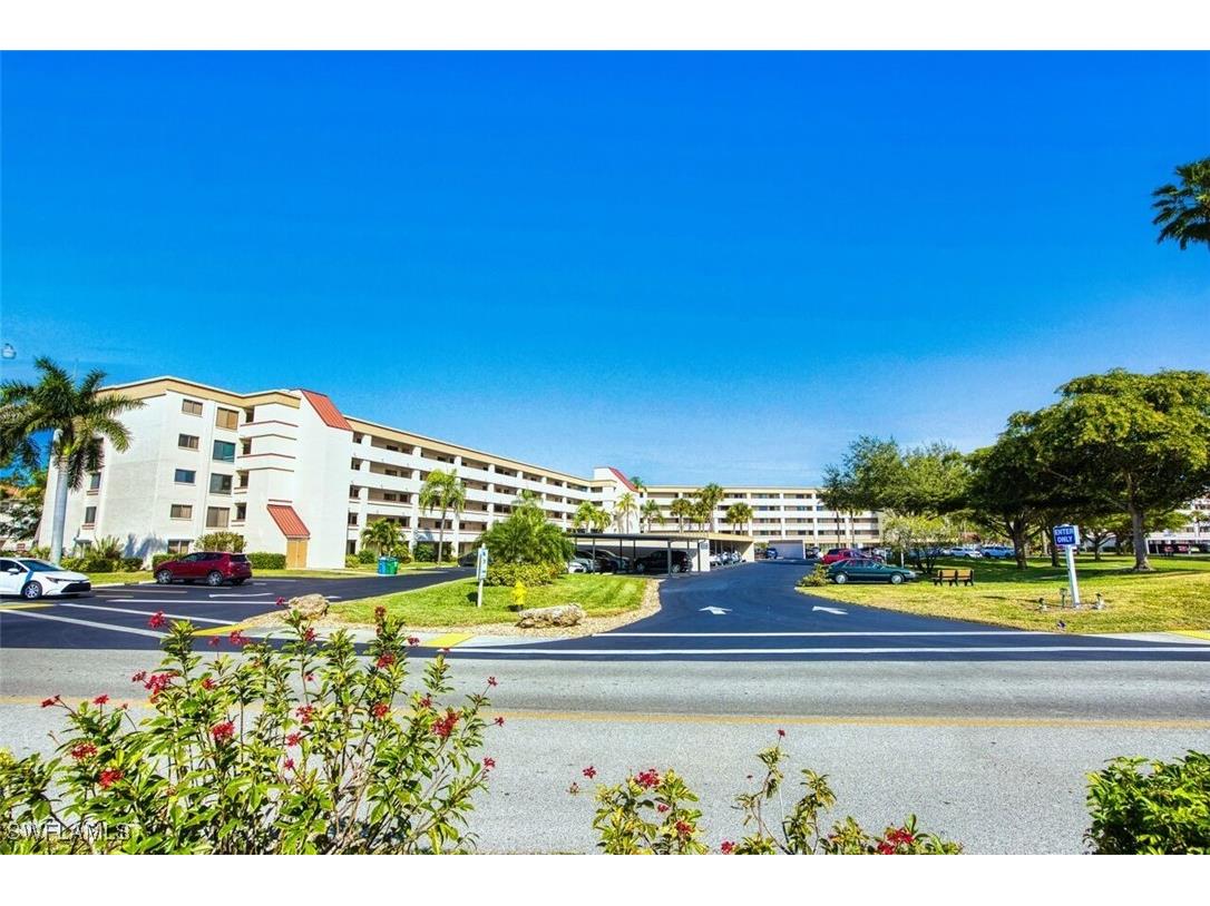 7430 Lake Breeze Drive #410 Fort Myers FL 33907 226004022 image32