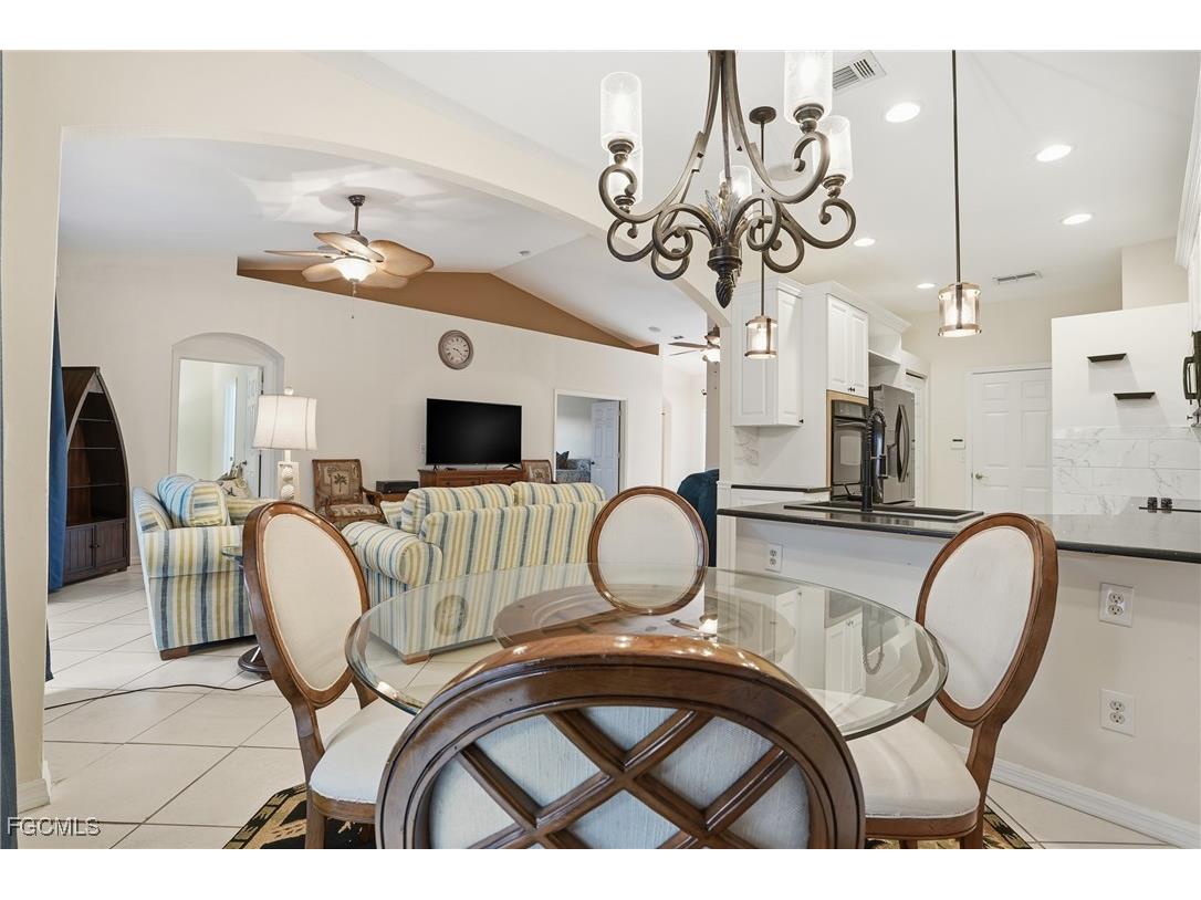 7432 Berkshire Pines Drive Naples FL 34104 2025021895 image9