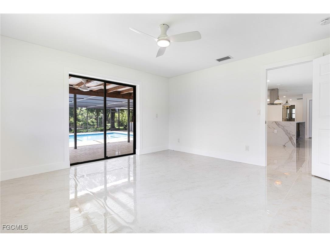 7436 Dana Lin Circle North Fort Myers FL 33917 2025022830 image15