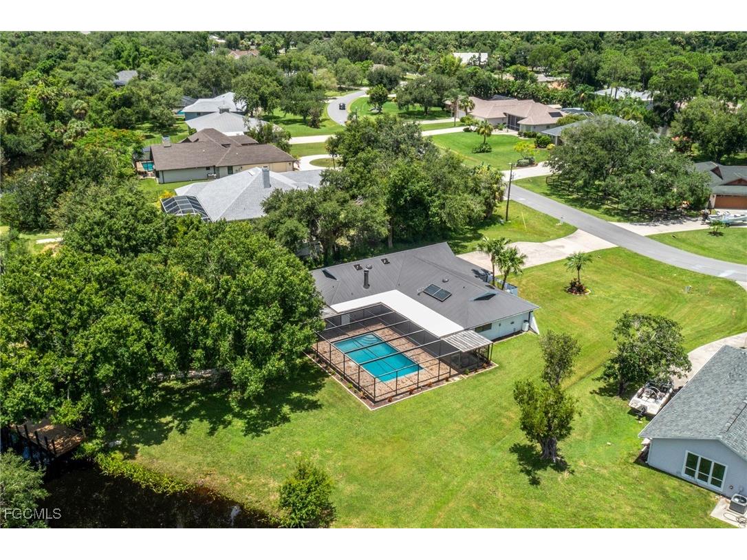 7436 Dana Lin Circle North Fort Myers FL 33917 2025022830 image34