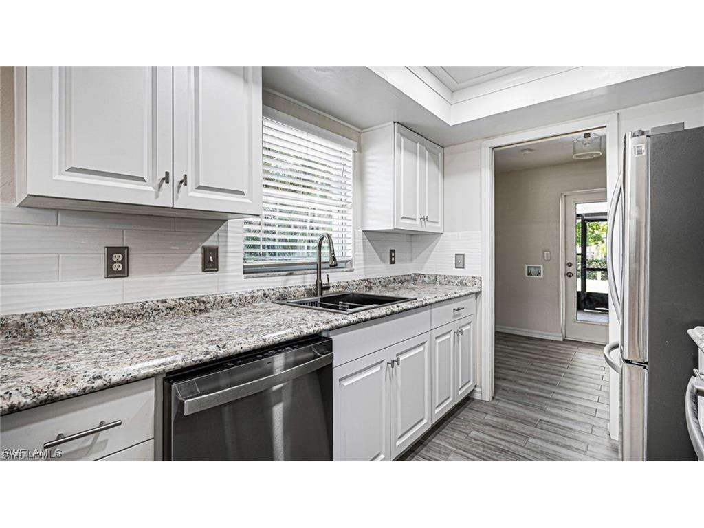 7436 Pine Drive Fort Myers FL 33967 223077588 image1