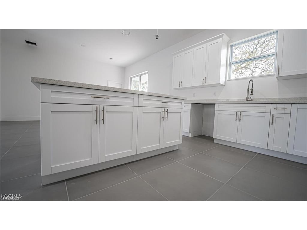 744 Clancy Street E Lehigh Acres FL 33974 2025021042 image5