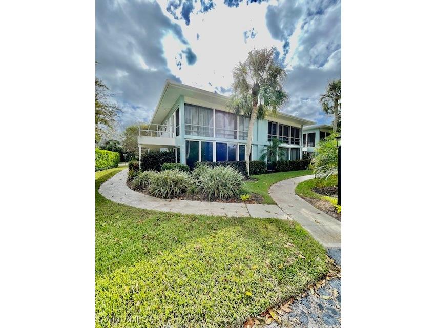 744 Wedge Drive #27 Naples FL 34103 224083746 image1