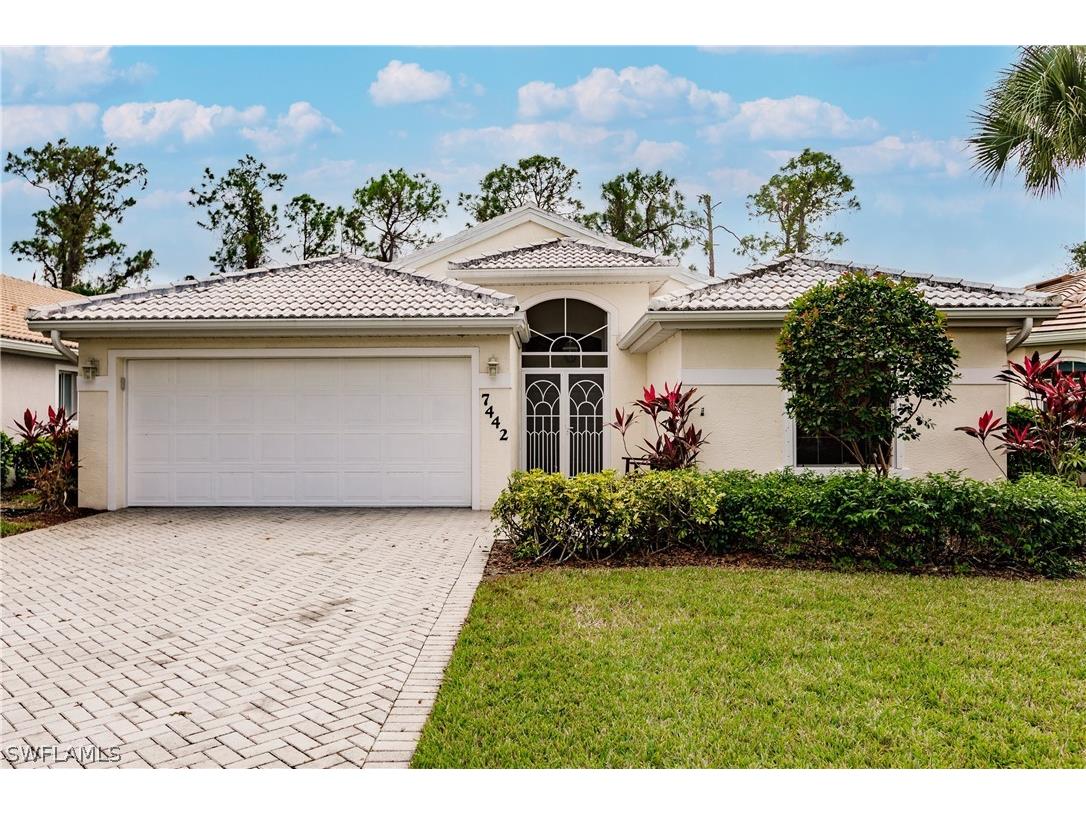7442 Meldin Court Naples FL 34104 222088996 image1