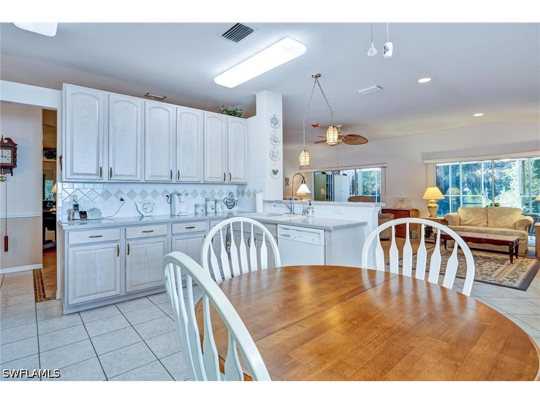 7442 Meldin Court Naples FL 34104 225081808 image22