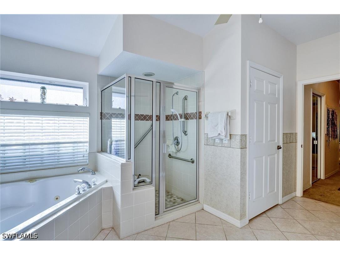 7442 Meldin Court Naples FL 34104 225081808 image39