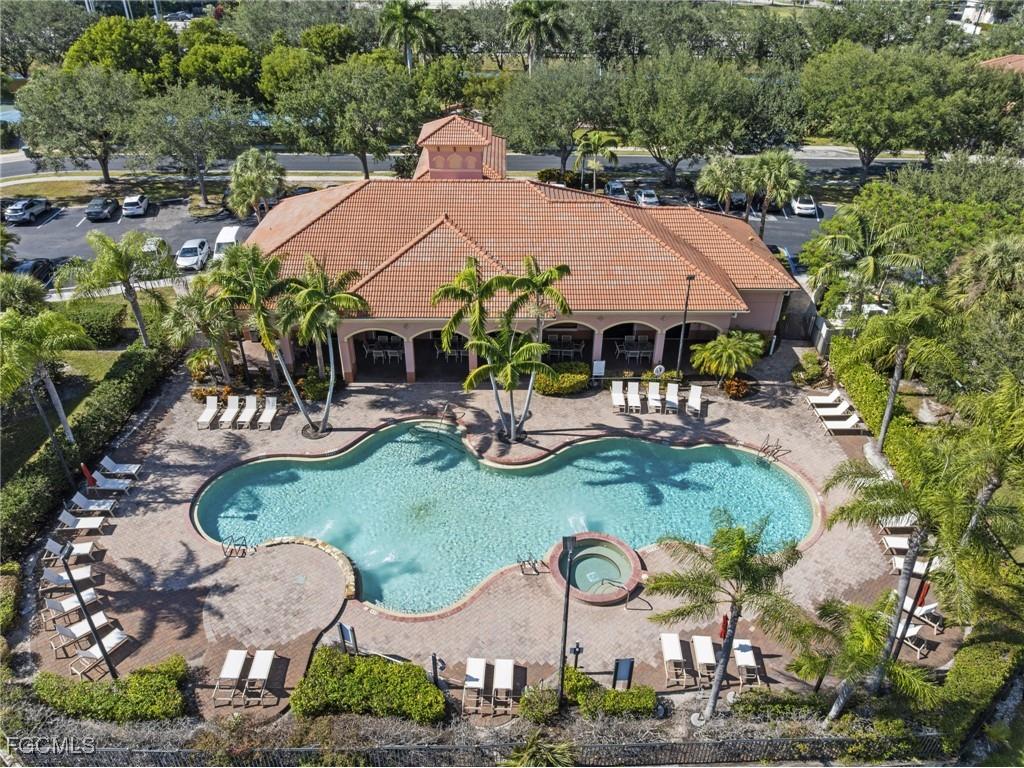 7448 Bristol Circle Naples FL 34120 2025021178 image1