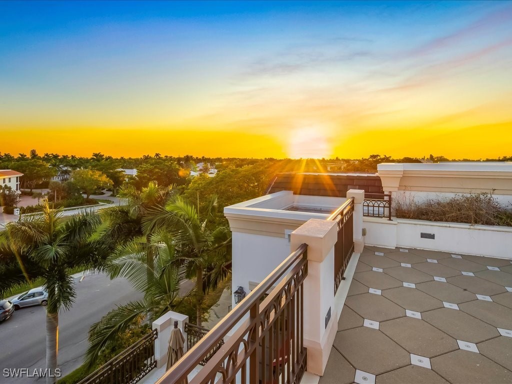 745 12th Avenue S #102 Naples FL 34102 225079054 image4