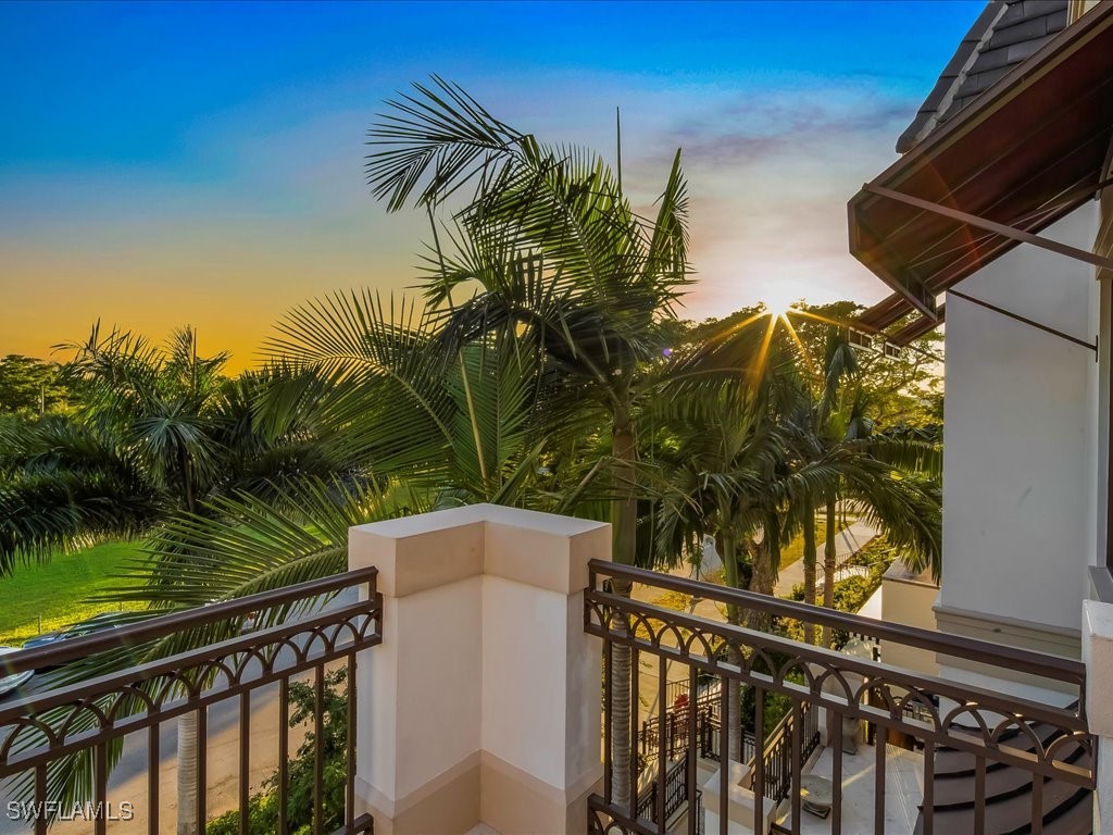 745 12th Avenue S #102 Naples FL 34102 225079054 image5