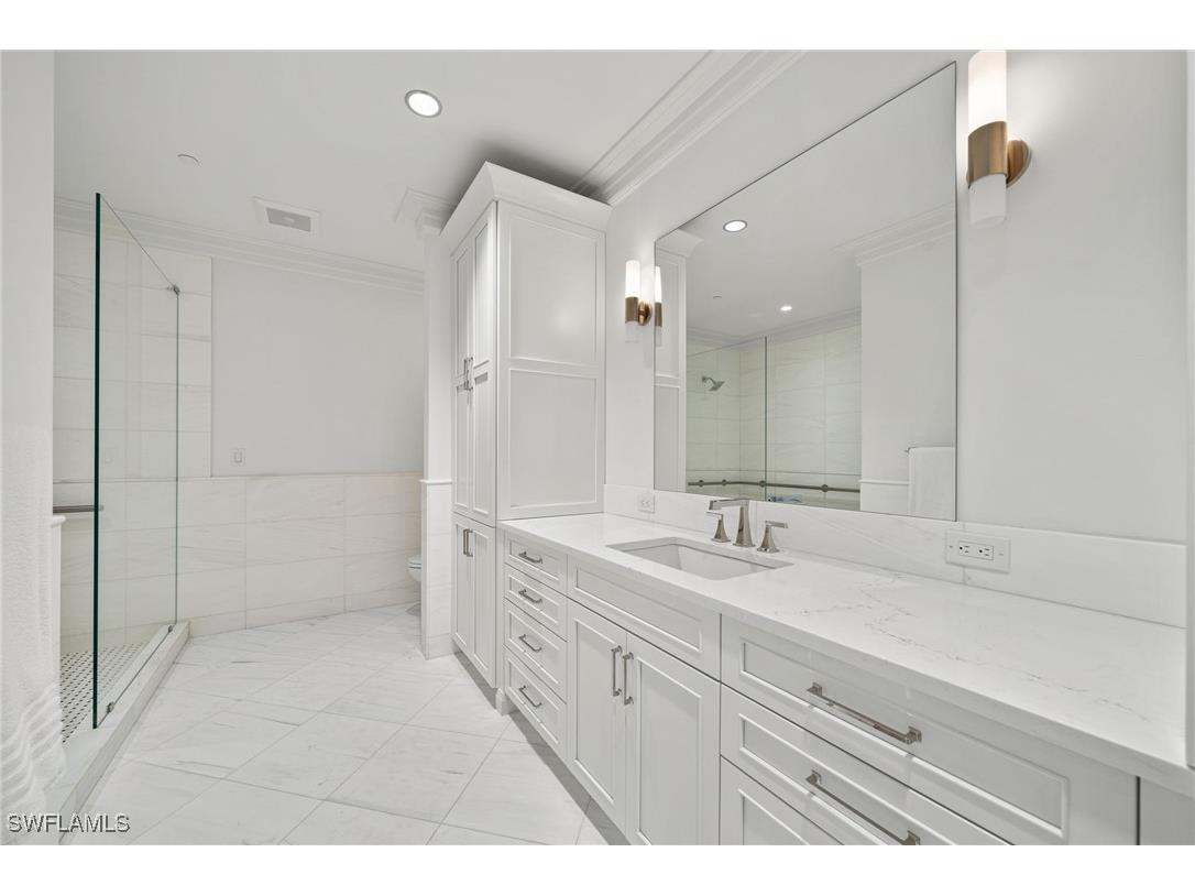 745 12th Avenue S #103 Naples FL 34102 225081202 image11