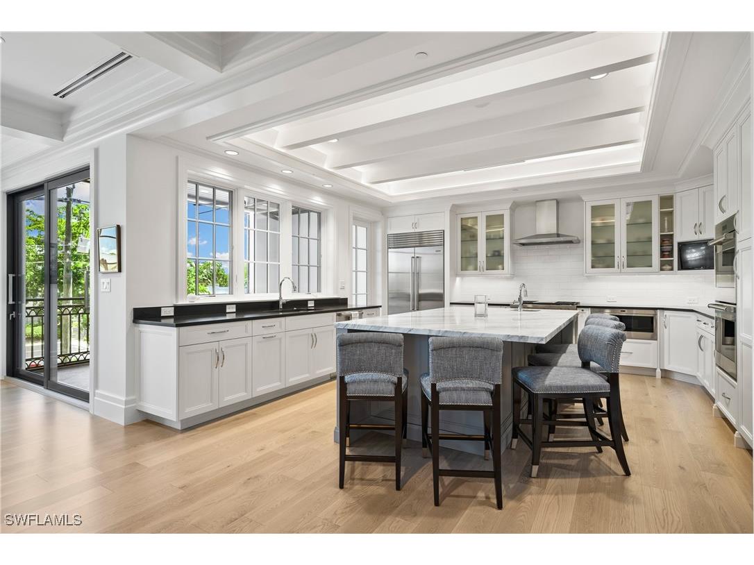 745 12th Avenue S #103 Naples FL 34102 225081202 image4