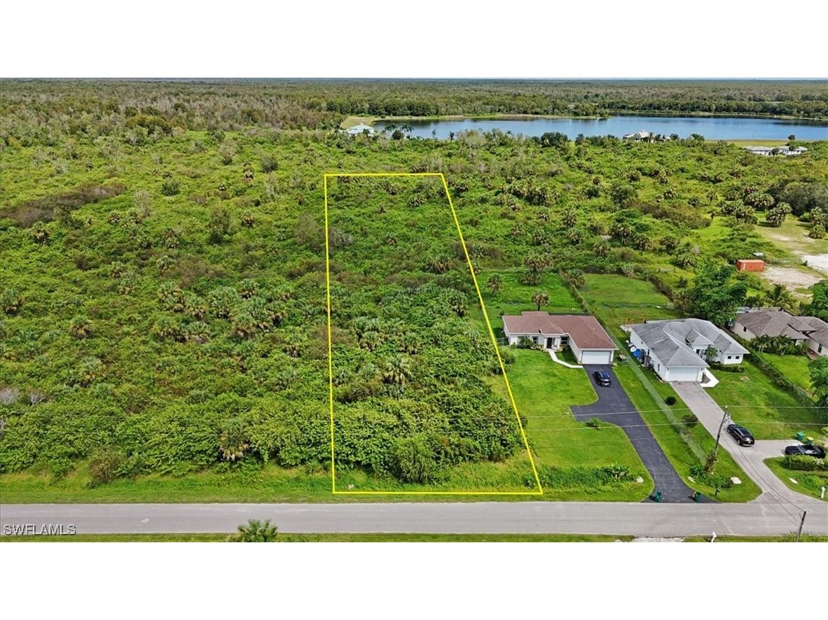 745 41st Avenue NW Naples FL 34120 225071593 image1