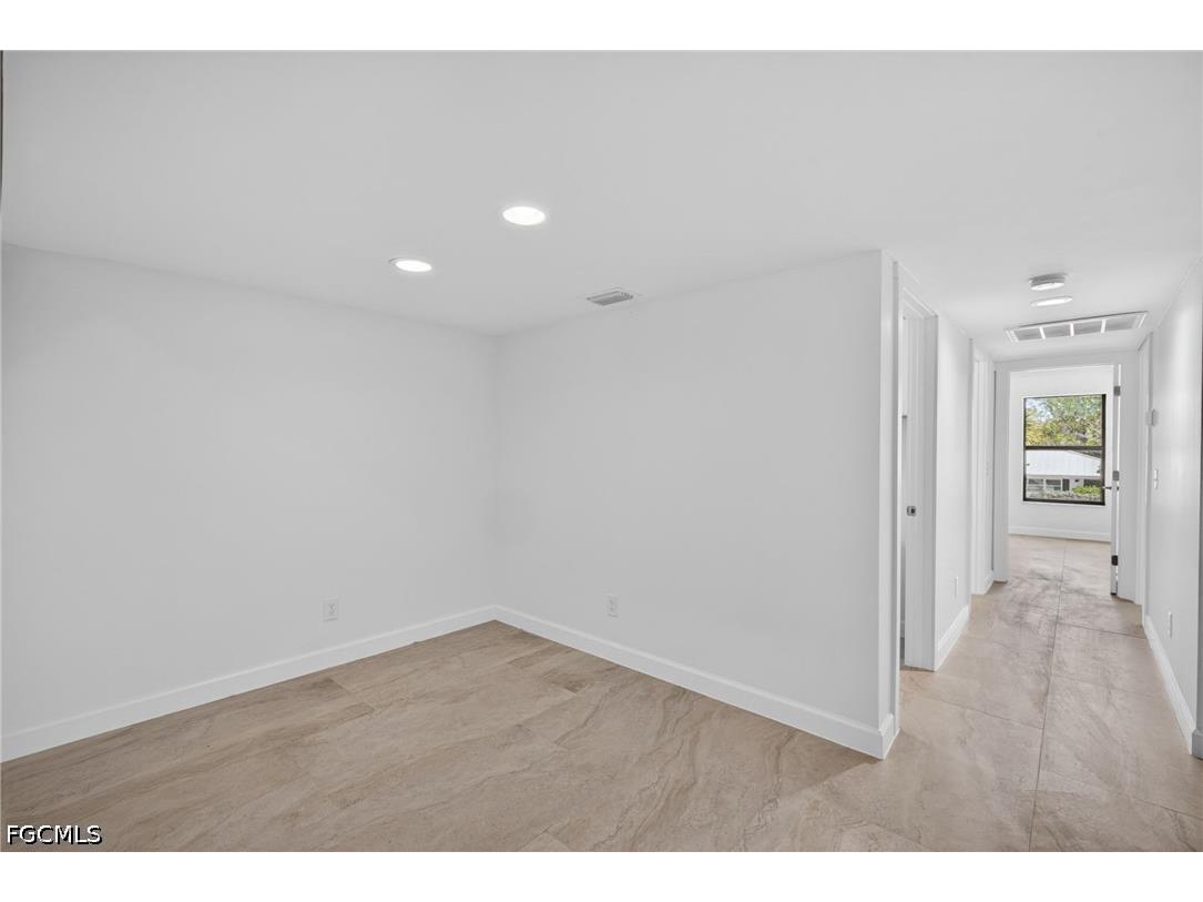 745 Cardium Street Sanibel FL 33957 2026019667 image16