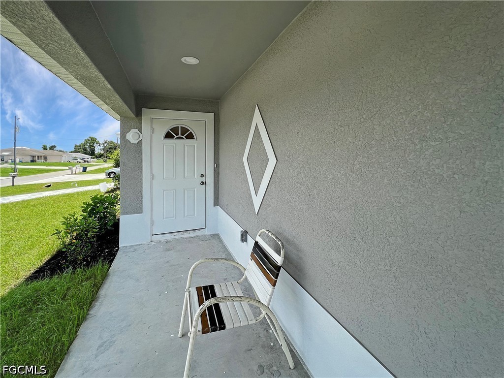 745 Harry Avenue S Lehigh Acres FL 33973 2026025366 image4