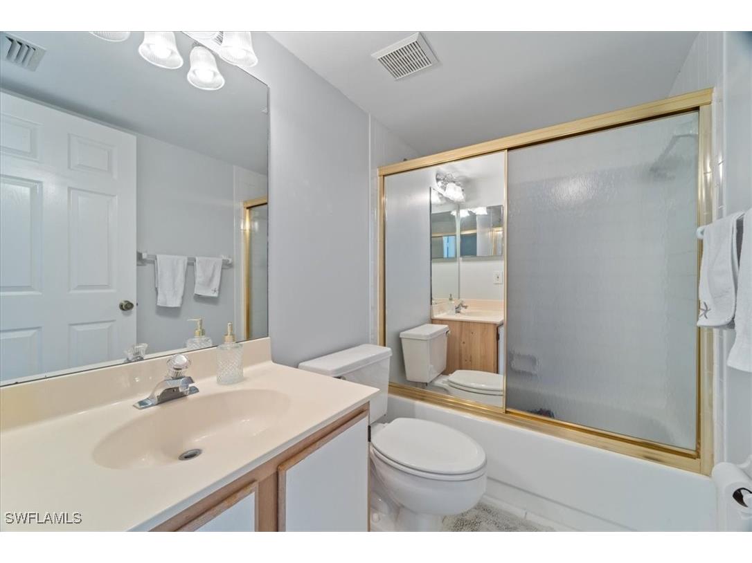 745 Landover Circle #104 Naples FL 34104 225060740 image12