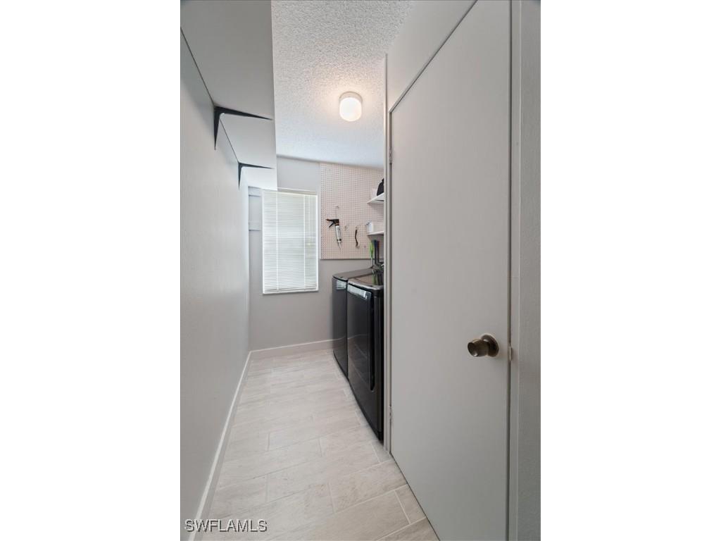 745 Landover Circle #104 Naples FL 34104 225060740 image18