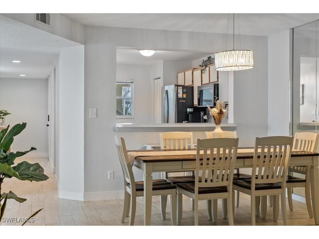 745 Landover Circle #104 Naples FL 34104 225060740 image7