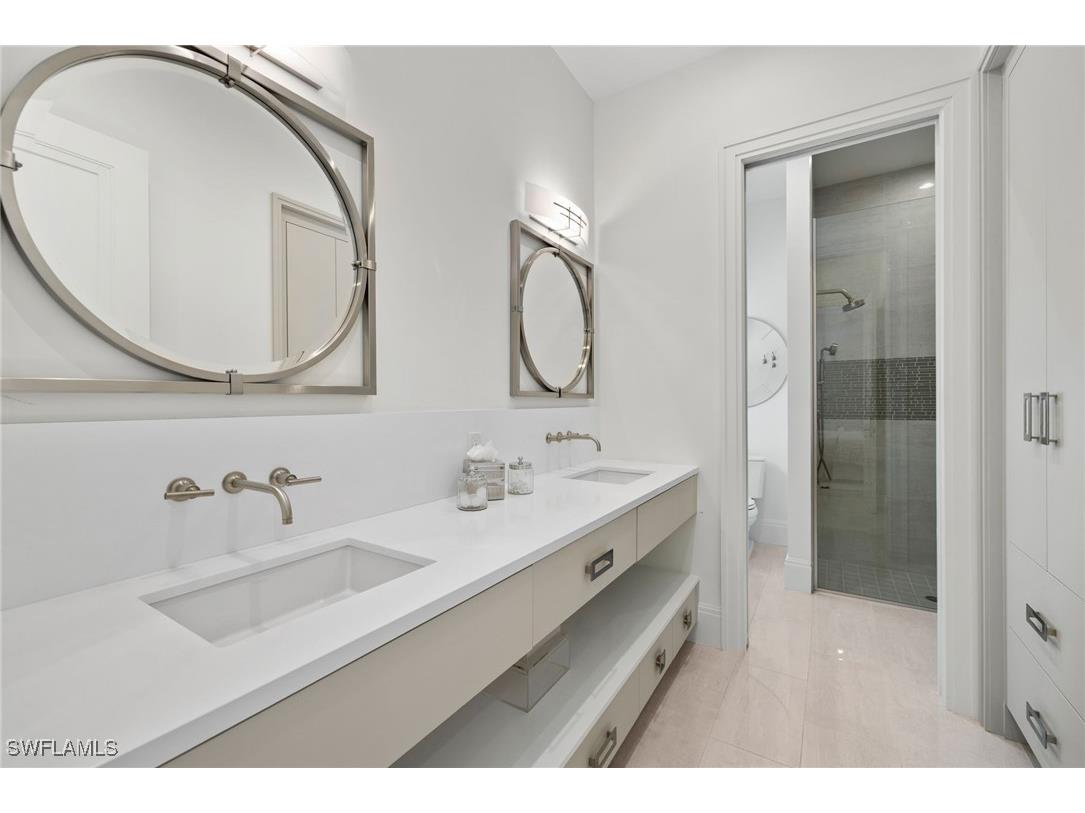 745 Riviera Drive Naples FL 34103 225062712 image19