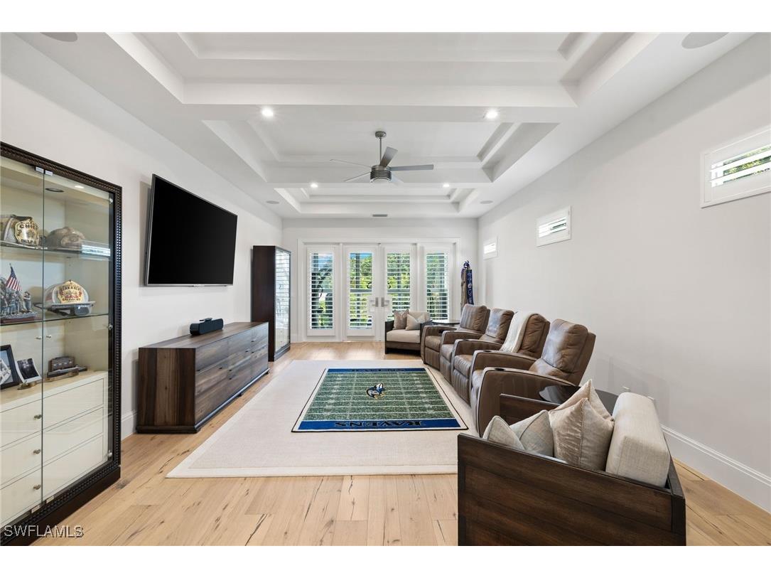 745 Riviera Drive Naples FL 34103 225062712 image23