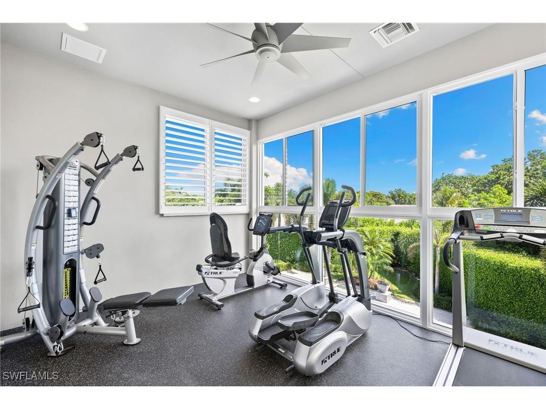 745 Riviera Drive Naples FL 34103 225062712 image26