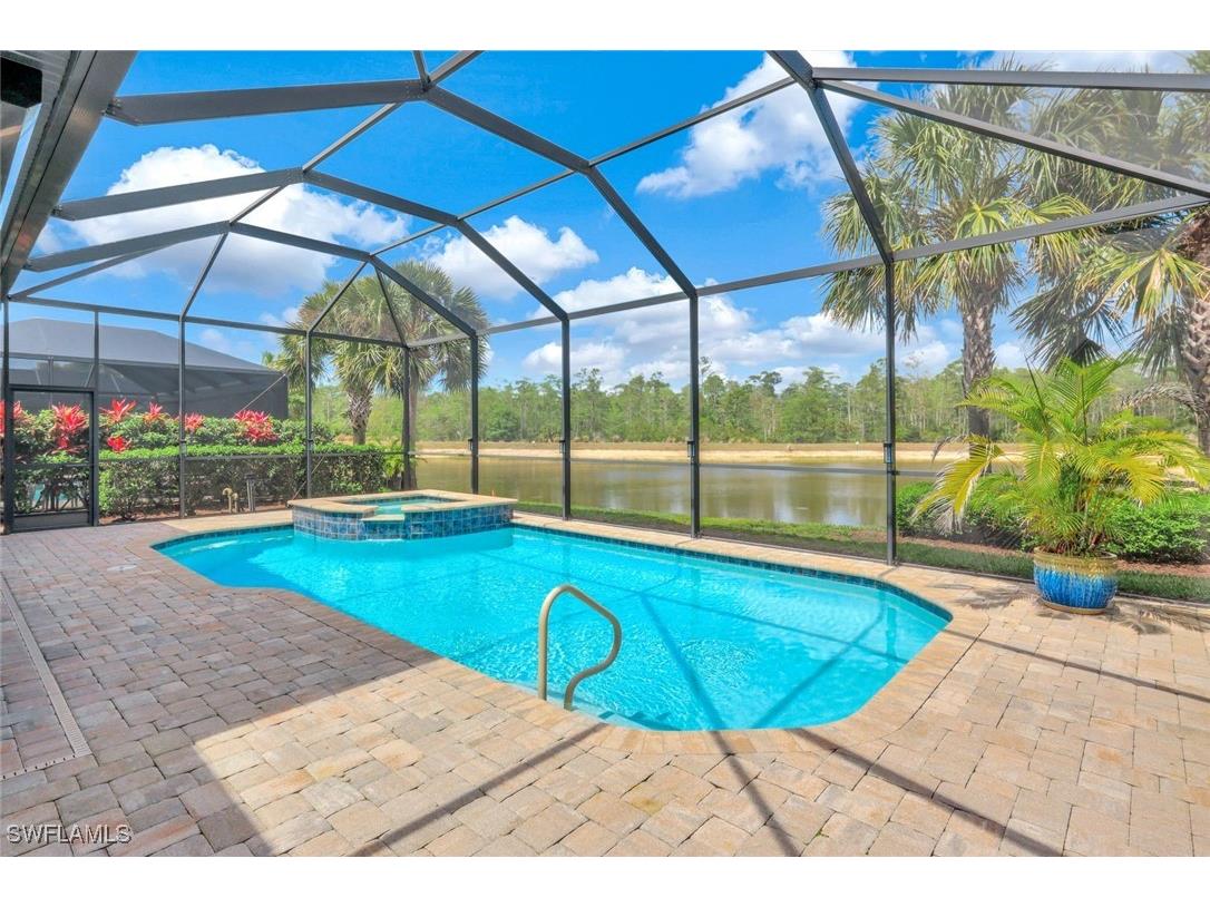 7451 Blackberry Drive Naples FL 34114 225034820 image1