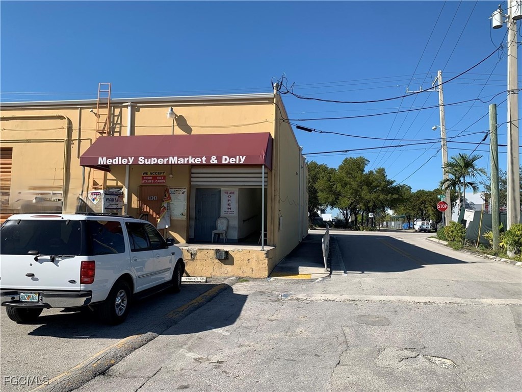 7451 NW 72 Avenue Medley FL 33166 2025016526 image19