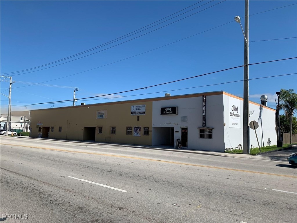 7451 NW 72 Avenue Medley FL 33166 2025016526 image2