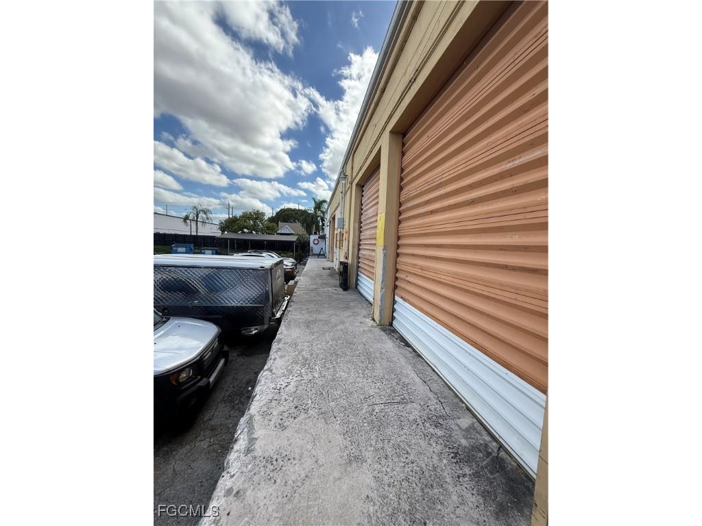 7451 NW 72 Avenue Medley FL 33166 2025016526 image23