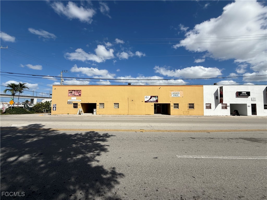 7451 NW 72 Avenue Medley FL 33166 2025016526 image3