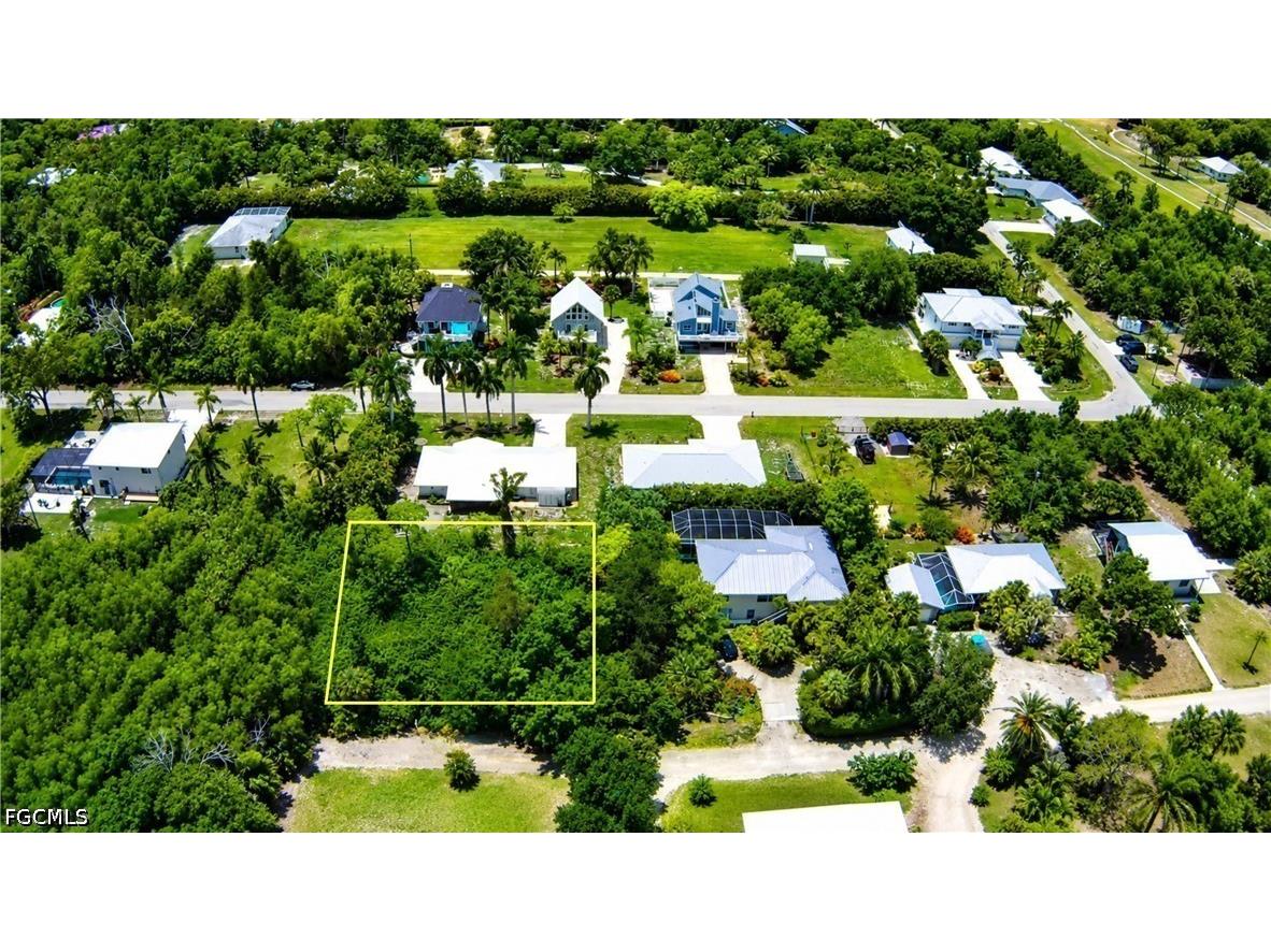 7455 Georgiana Drive Bokeelia FL 33922 2026025225 image1
