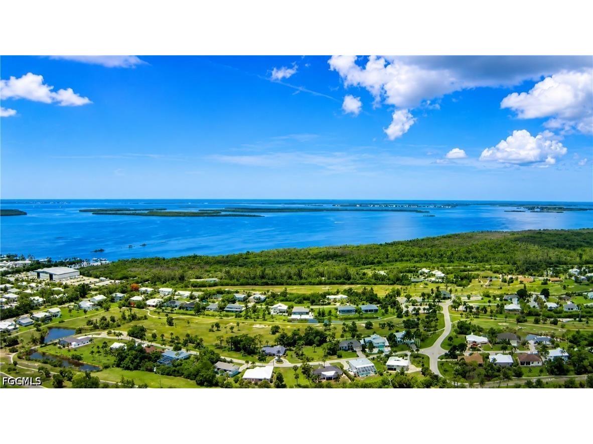 7455 Georgiana Drive Bokeelia FL 33922 2026025225 image5