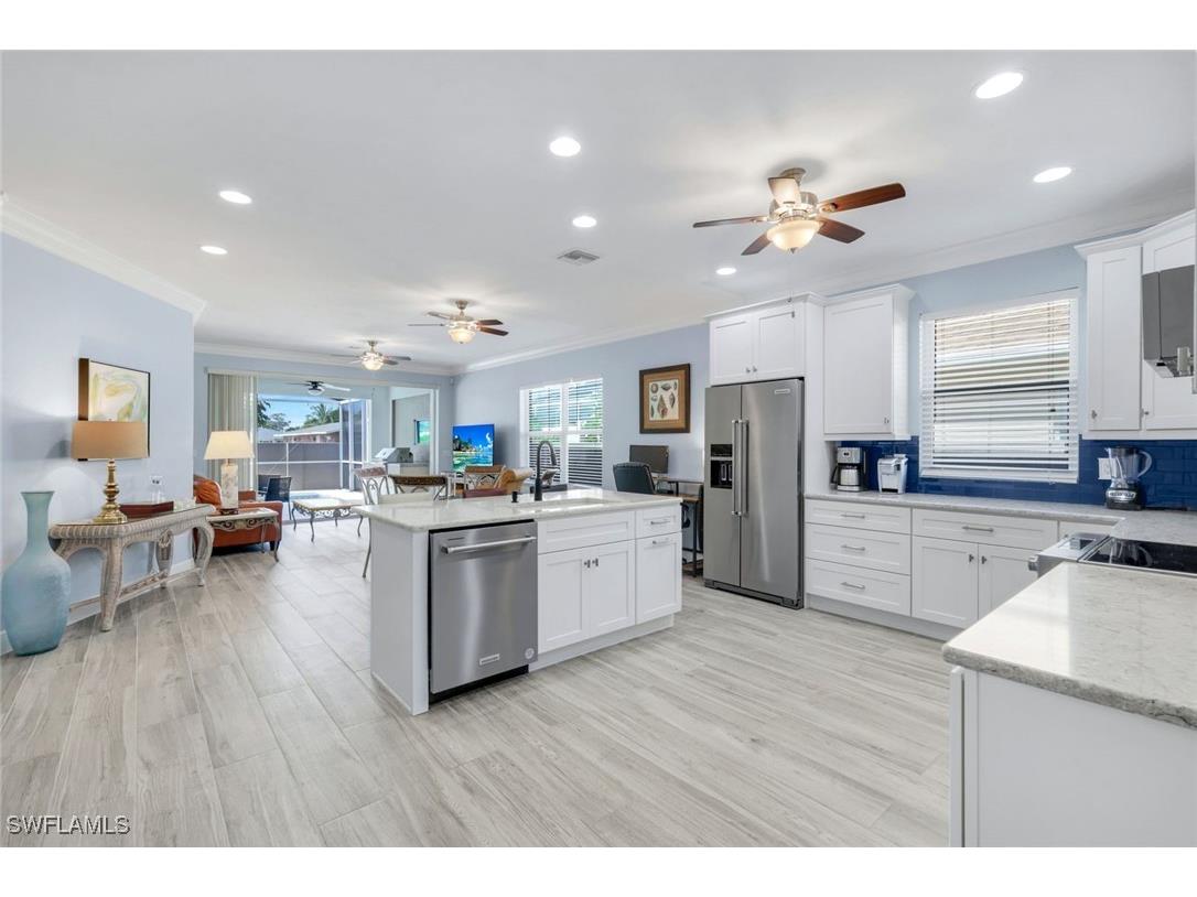 746 101st Avenue N Naples FL 34108 226004324 image4