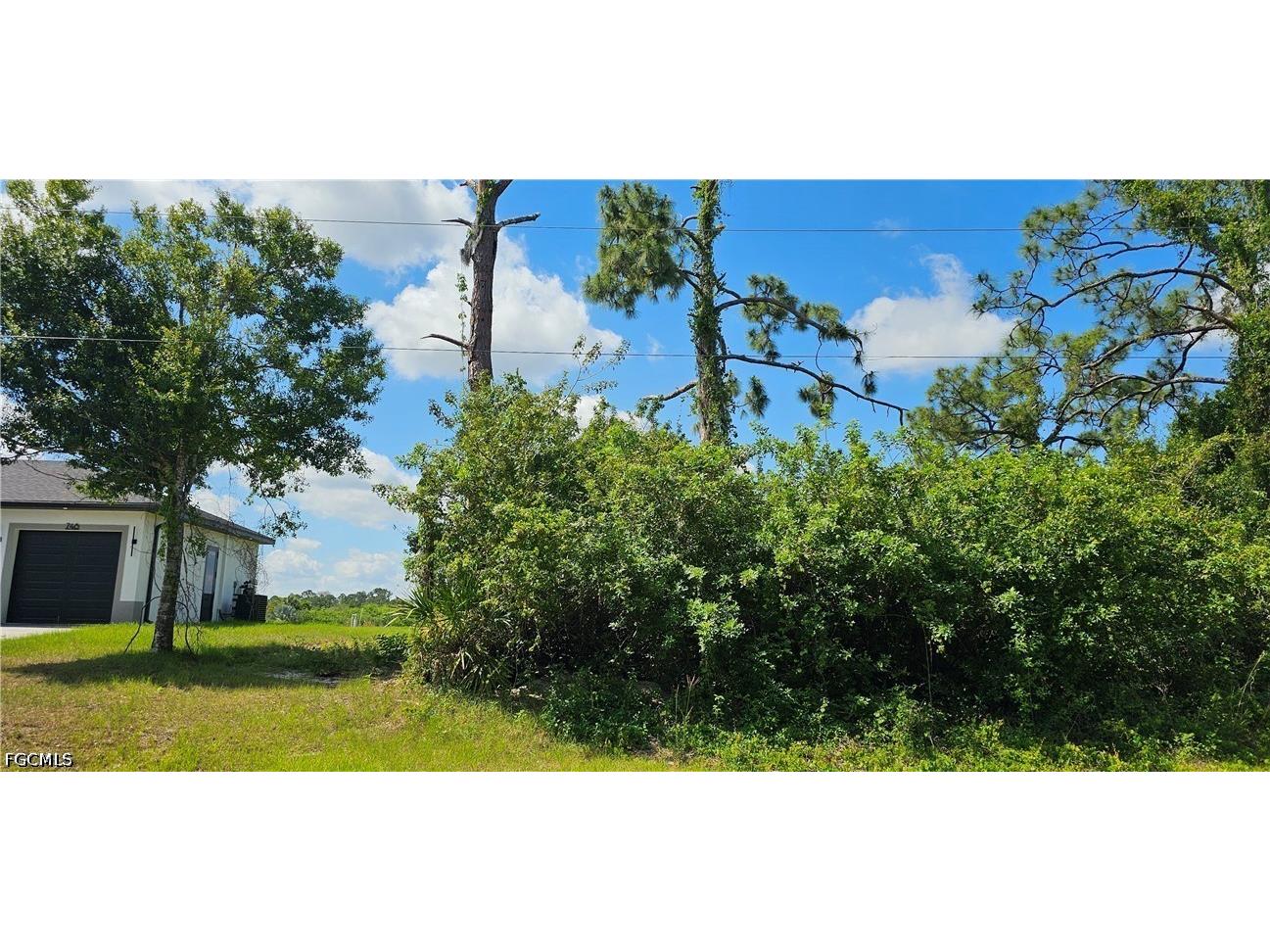 746 Chattman Street E Lehigh Acres FL 33974 2026021445 image8