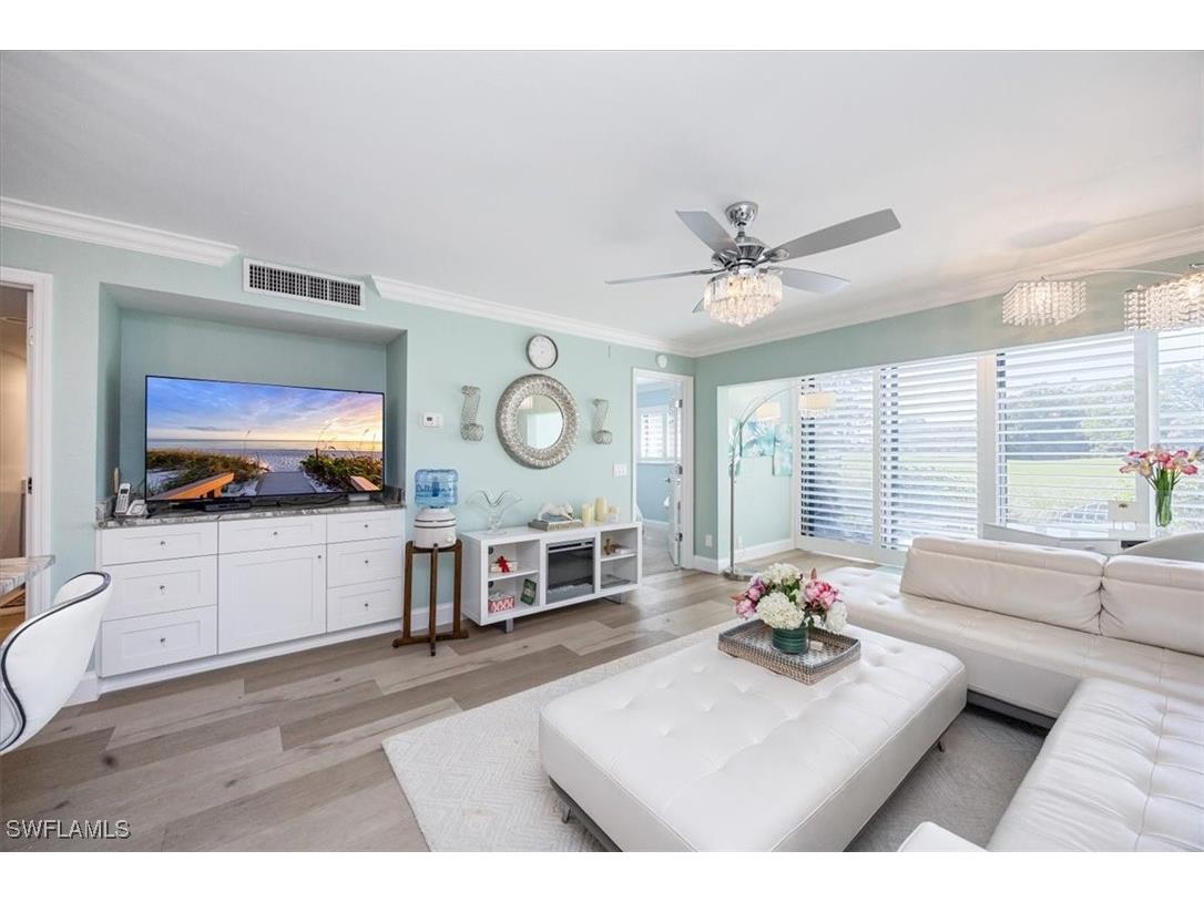 746 Eagle Creek Drive #102 Naples FL 34113 224085201 image1